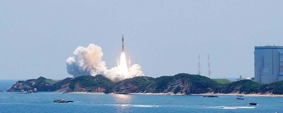 種子島ロケット打ち上げ