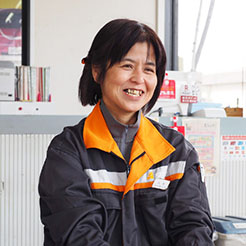 種子島石油LPガス事業部西之表本店のスタッフ